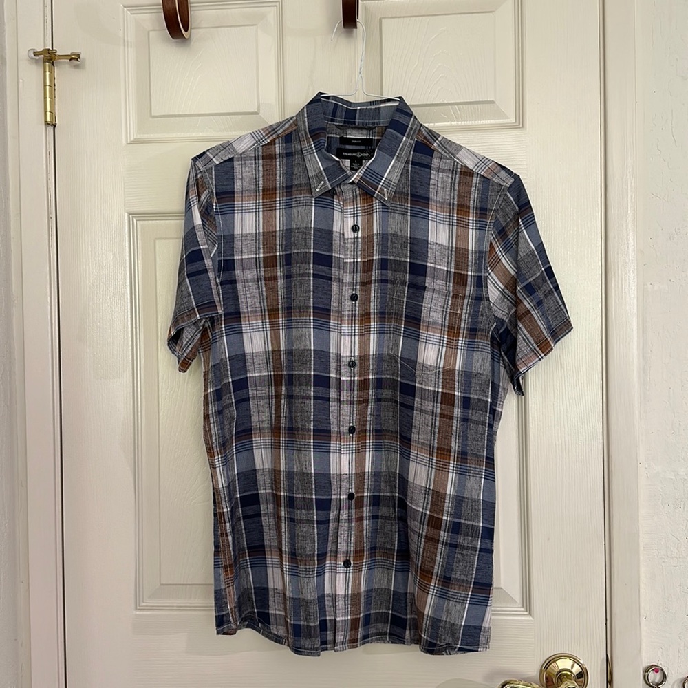 Treasure and Bond large men’s plaid button down